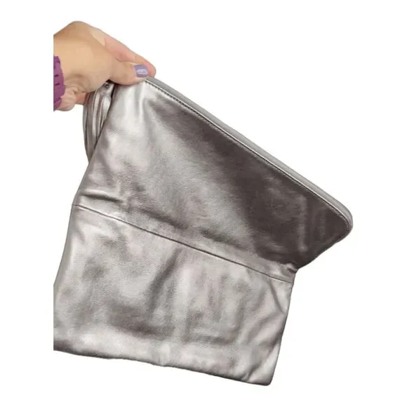 Hobo Int'l Raine Aged Silver Large Leather Clutch w/tassel Outer Zip Compartment - Picture 3 of 16